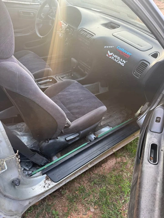 1999 Acura Integra 3rd Gen - Image 7 of 8