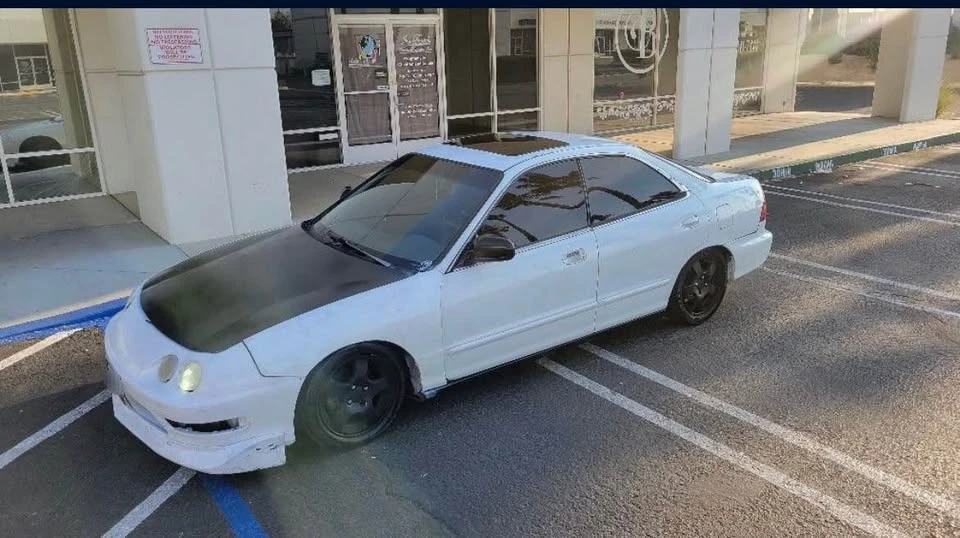 1999 Acura Integra 3rd Gen - Image 3 of 11