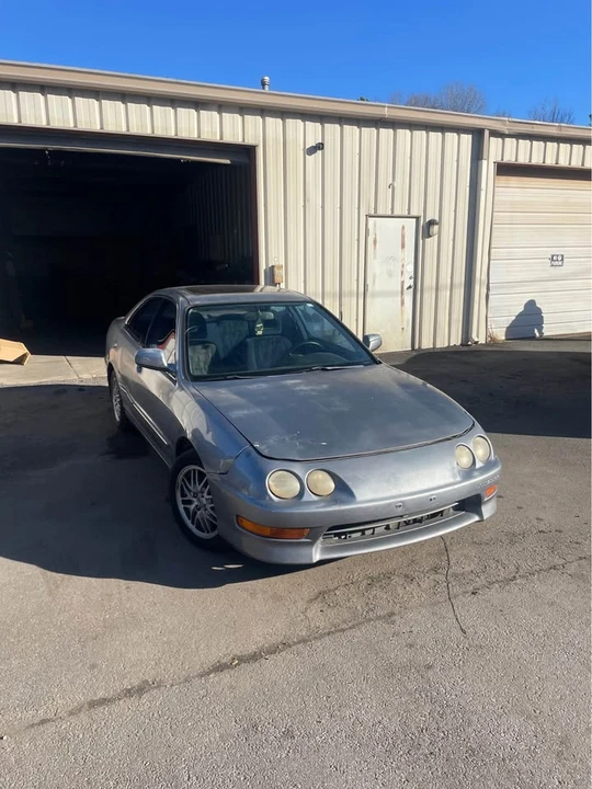 1999 Acura Integra 3rd Gen - Image 2 of 7