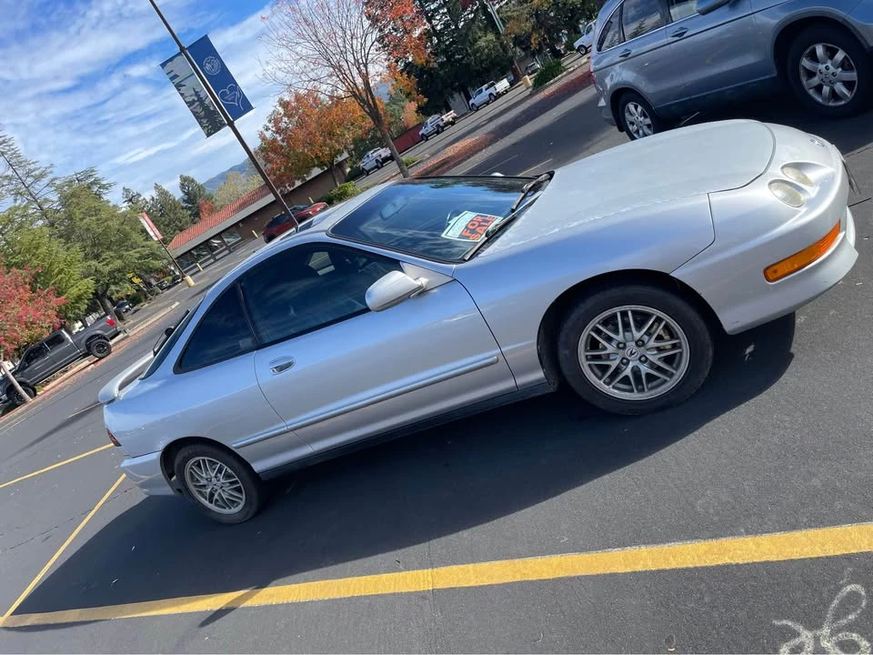 1999 Acura Integra 3rd Gen - Image 2 of 3
