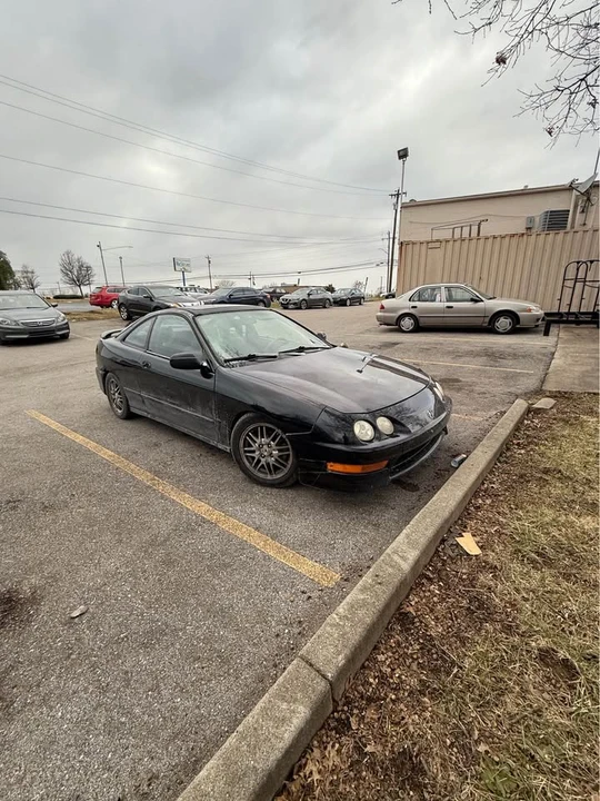 1999 Acura Integra 3rd Gen - Image 2 of 10