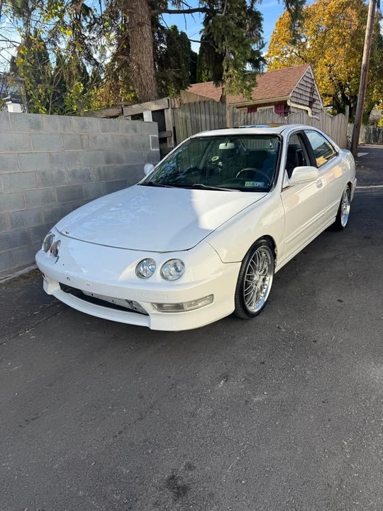 1999 Acura Integra 3rd Gen - Image 2 of 4