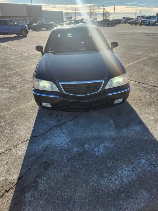 1999 Acura RL 1st Gen - Image 2 of 11