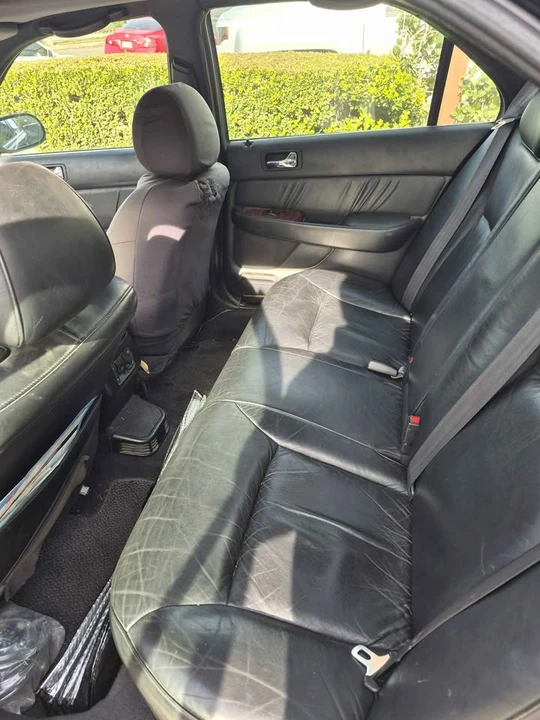 1999 Acura RL 1st Gen - Image 7 of 8
