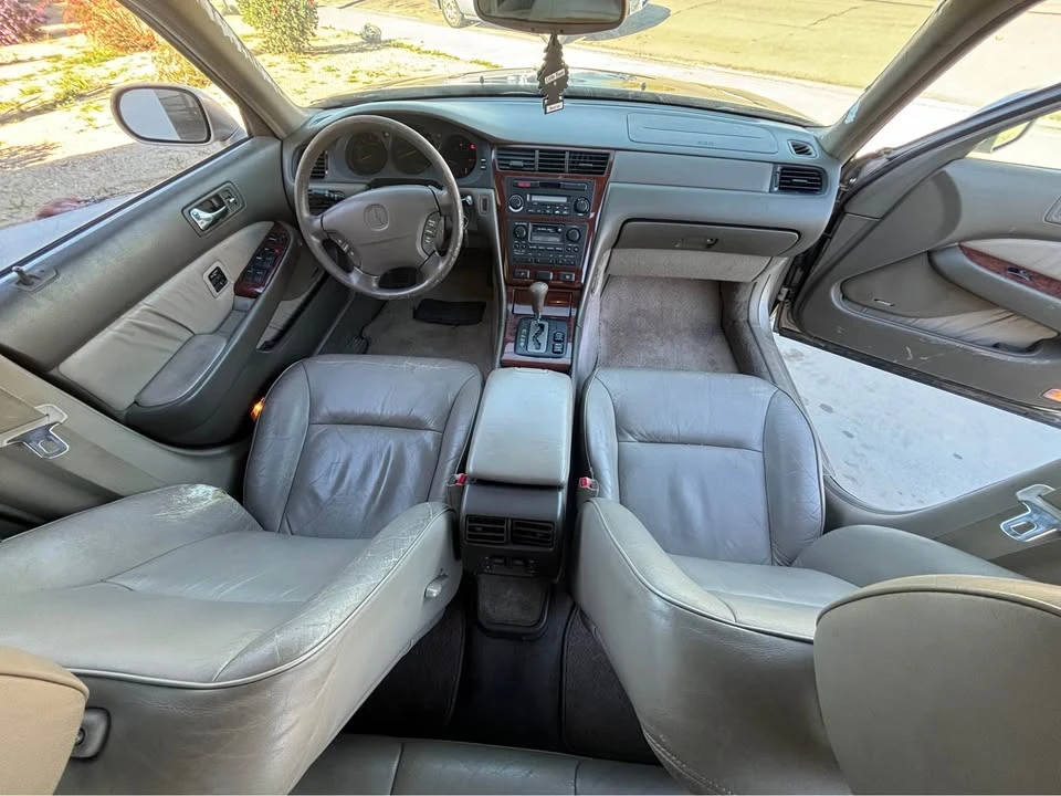 1999 Acura RL 1st Gen - Image 8 of 13