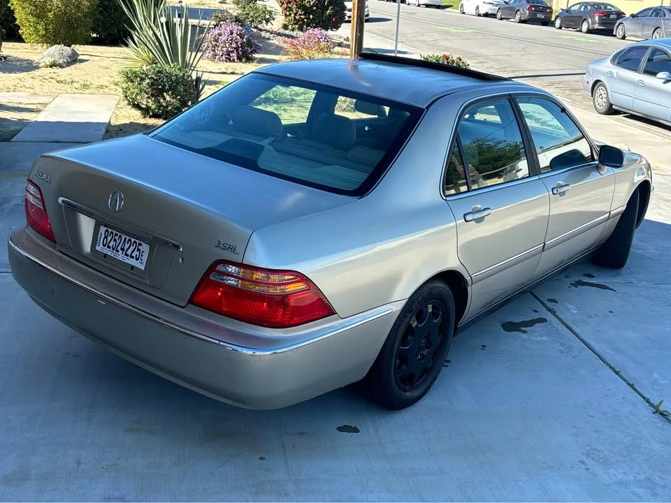 1999 Acura RL 1st Gen - Image 4 of 13