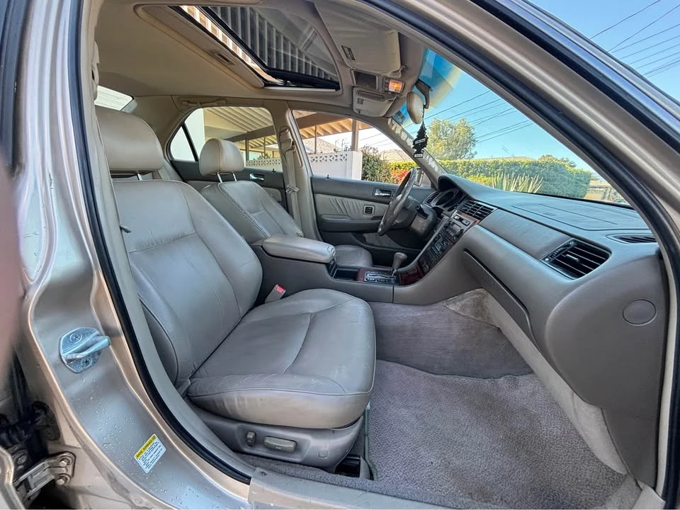 1999 Acura RL 1st Gen - Image 7 of 13