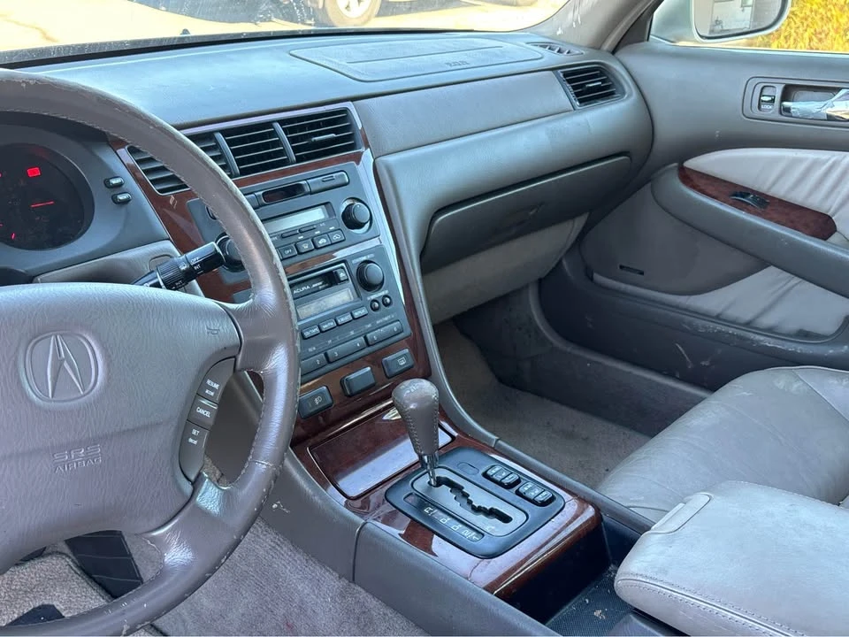 1999 Acura RL 1st Gen - Image 11 of 13