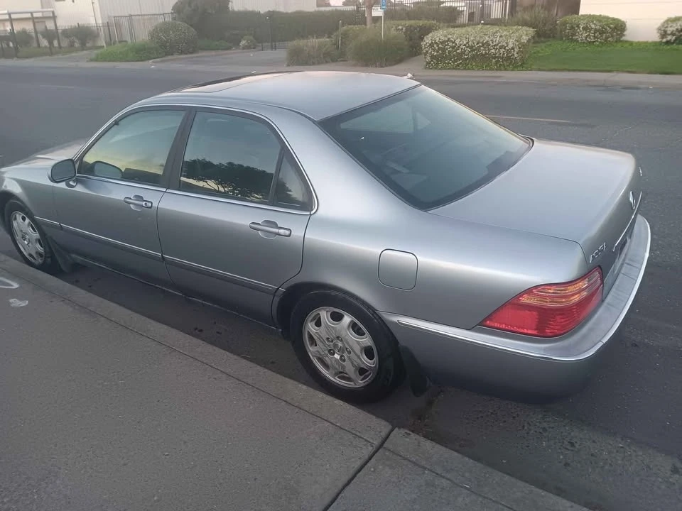 1999 Acura RL 1st Gen - Image 5 of 20