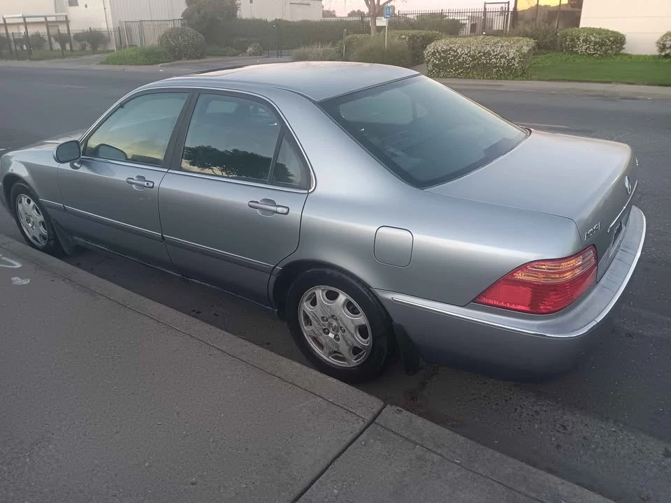 1999 Acura RL 1st Gen - Image 4 of 20