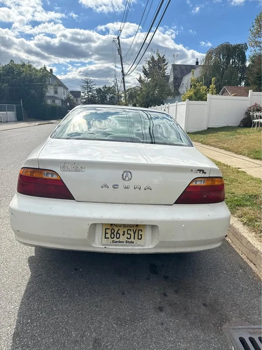 1999 Acura TL 2nd Gen - Image 3 of 4
