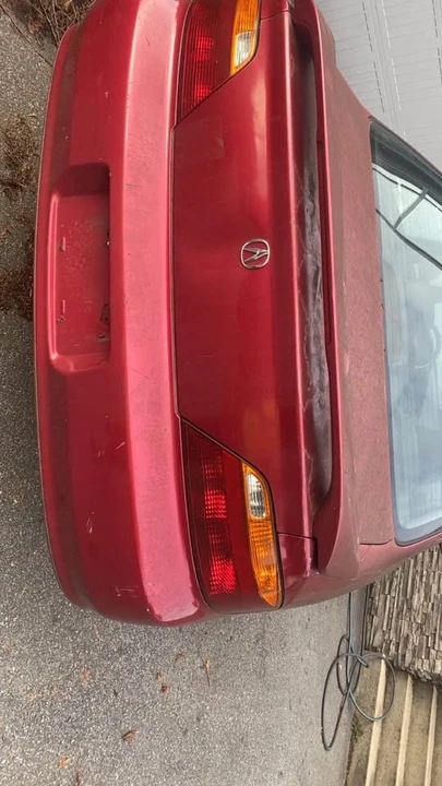 1999 Acura TL 2nd Gen - Image 2 of 2