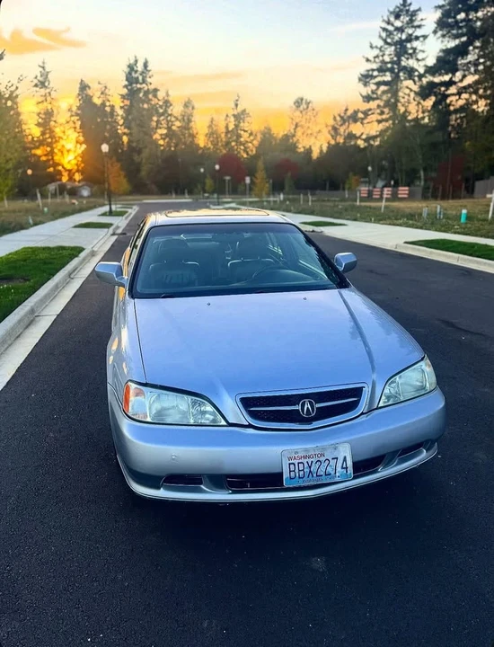 1999 Acura TL 2nd Gen - Image 3 of 12