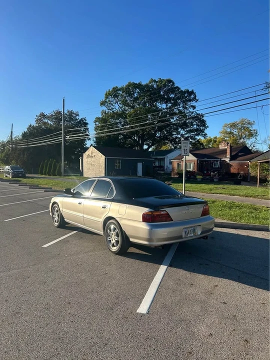 1999 Acura TL 2nd Gen - Image 2 of 19