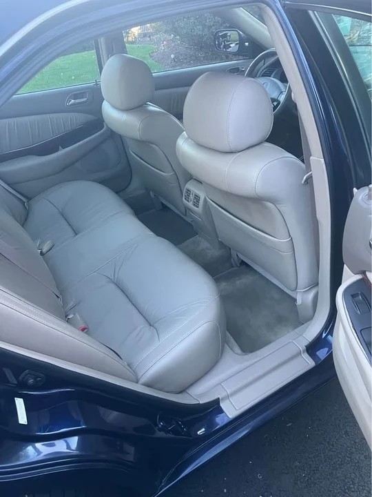 1999 Acura TL 2nd Gen - Image 9 of 16