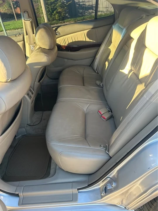1999 Acura TL 2nd Gen - Image 16 of 19