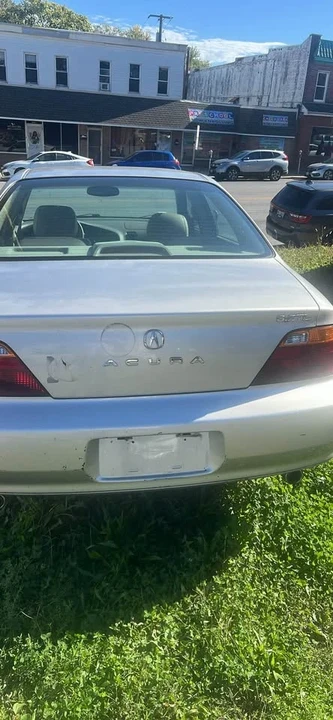 1999 Acura TL 2nd Gen - Image 6 of 11