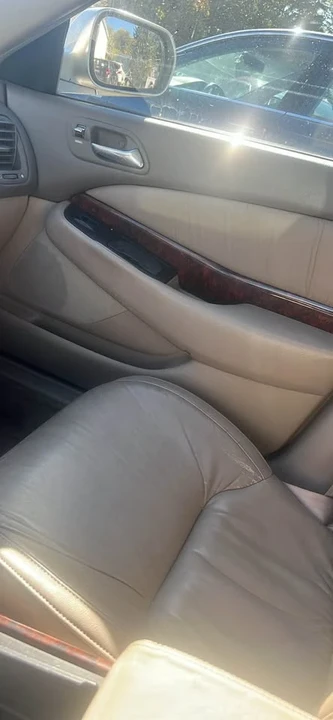 1999 Acura TL 2nd Gen - Image 3 of 11