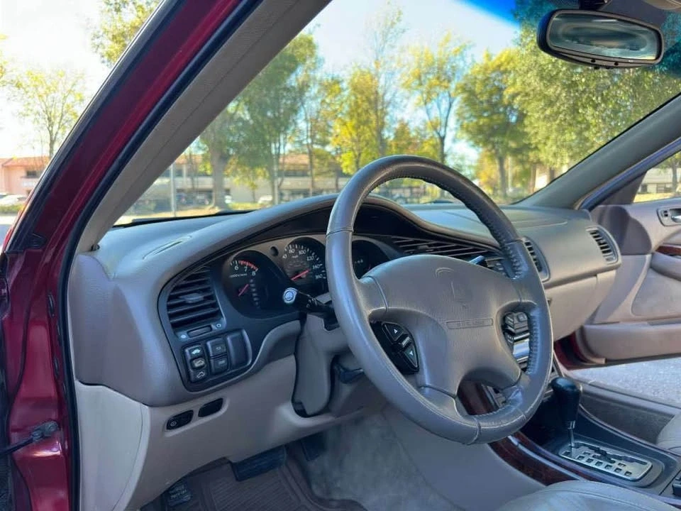 1999 Acura TL 2nd Gen - Image 9 of 20