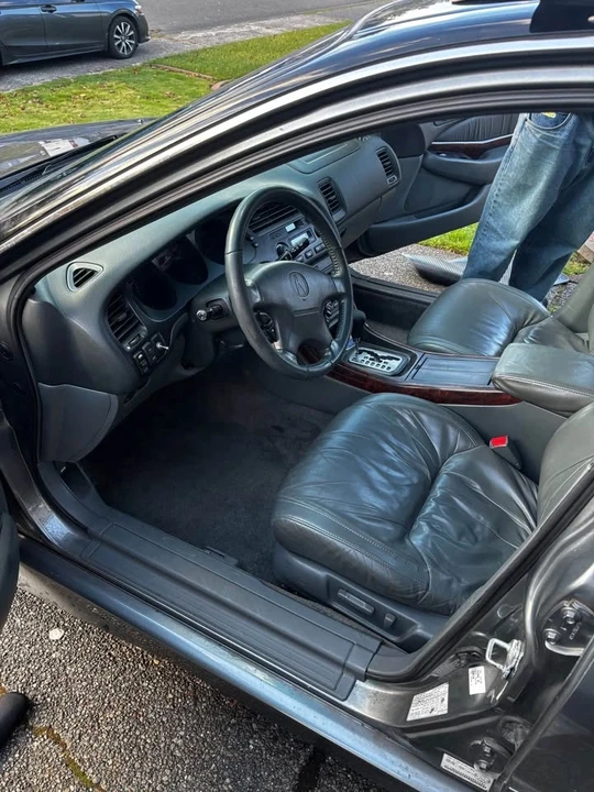1999 Acura TL 2nd Gen - Image 3 of 7