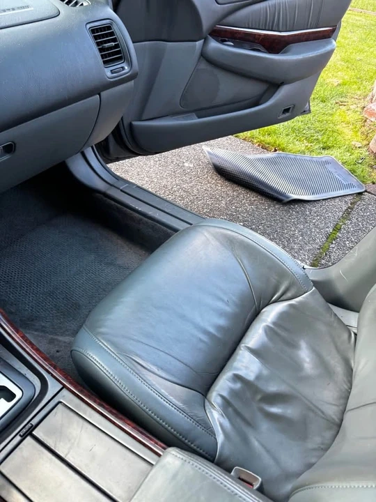 1999 Acura TL 2nd Gen - Image 5 of 7