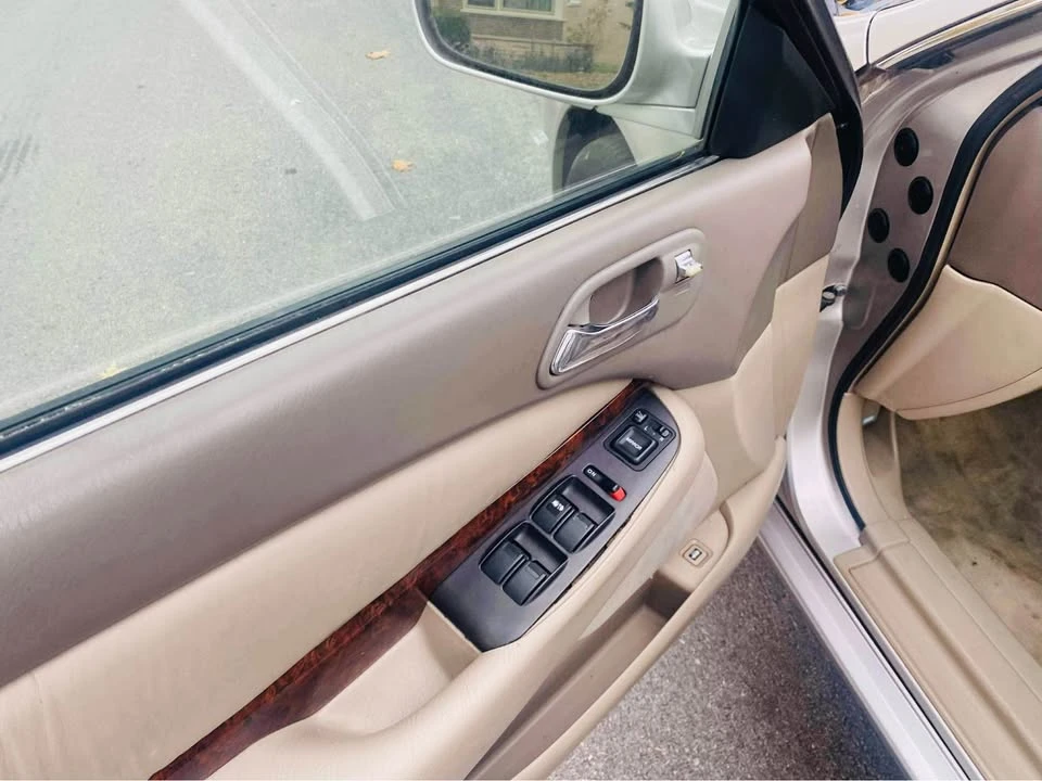 1999 Acura TL 2nd Gen - Image 6 of 15