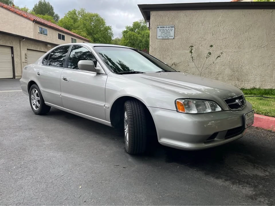 1999 Acura TL 2nd Gen - Image 2 of 6