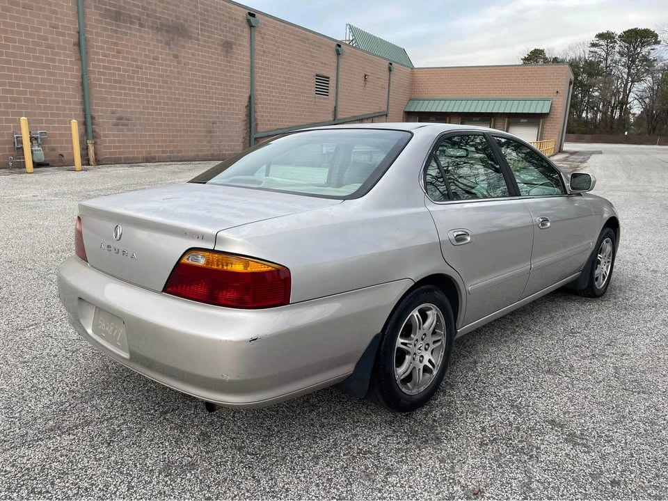 1999 Acura TL 2nd Gen - Image 4 of 7
