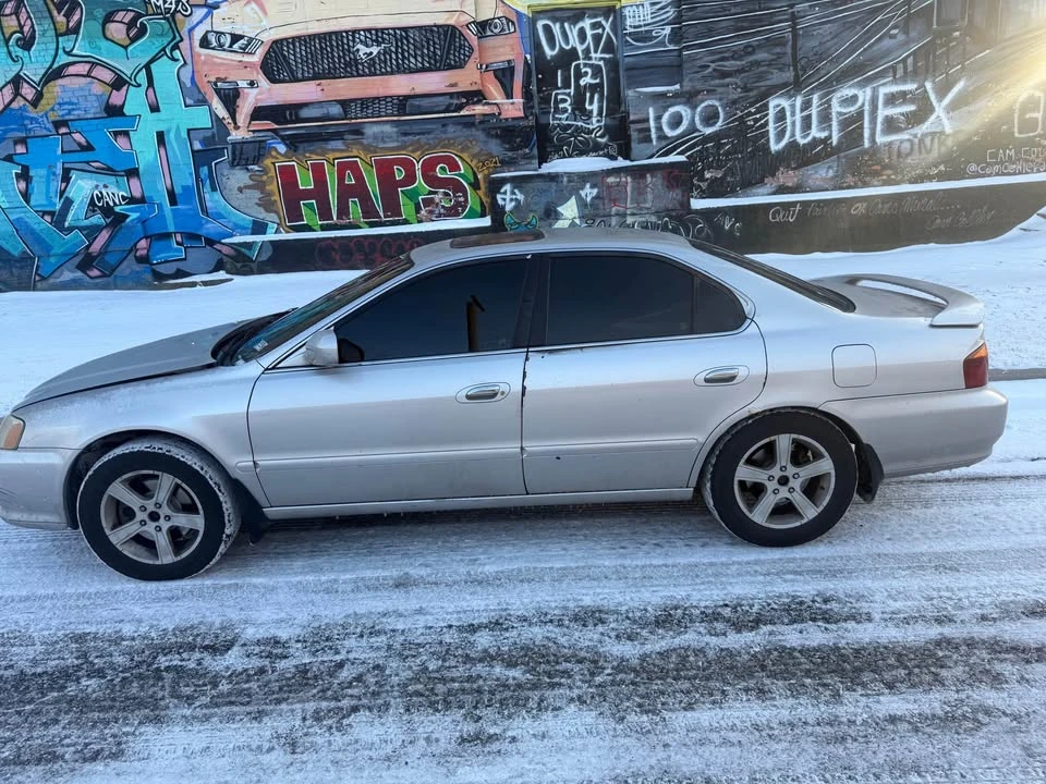 1999 Acura TL 2nd Gen - Image 4 of 5