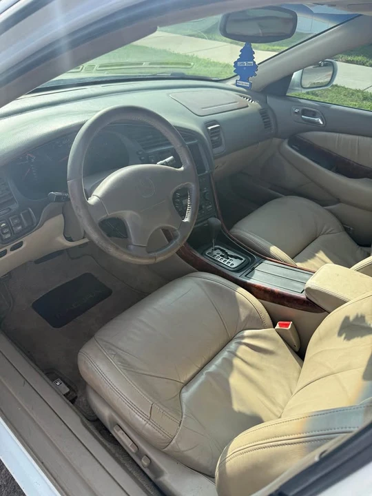 1999 Acura TL 2nd Gen - Image 2 of 7