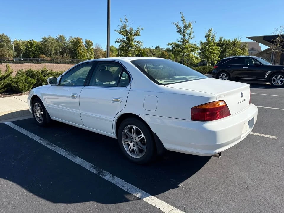 1999 Acura TL 2nd Gen - Image 4 of 6