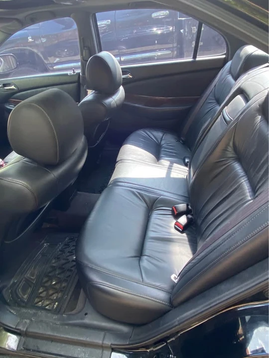 1999 Acura TLX - Image 10 of 11