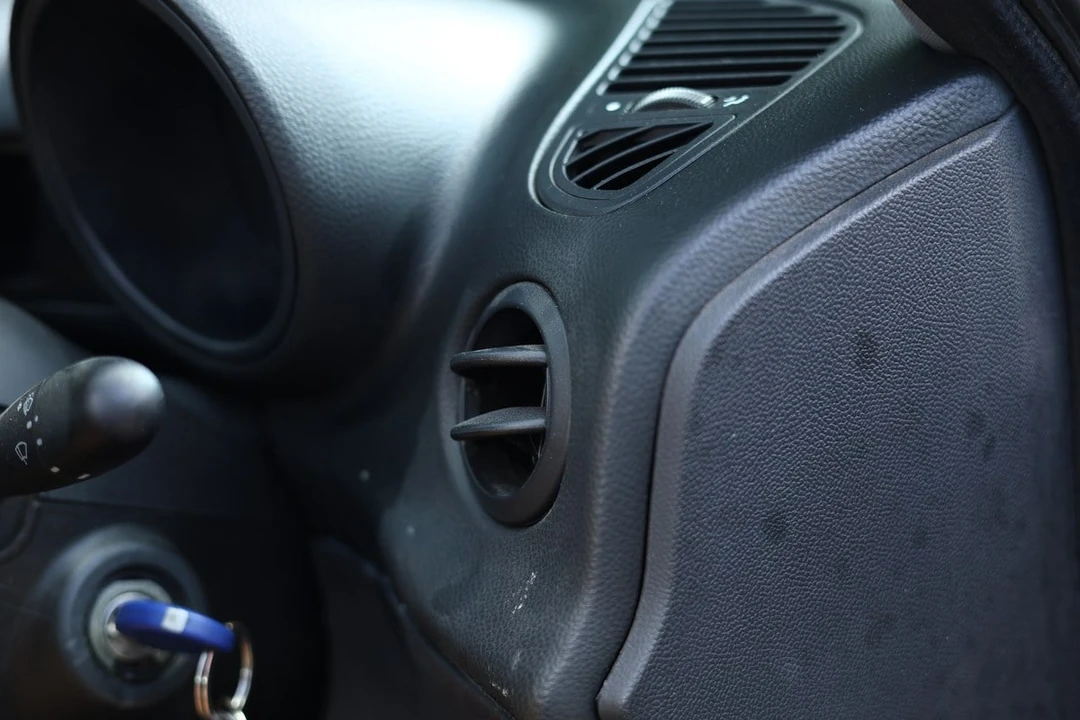 1999 Alfa Romeo 156 - Image 24 of 30