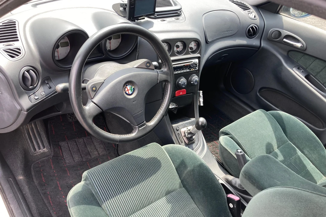 1999 Alfa Romeo 156 - Image 25 of 31