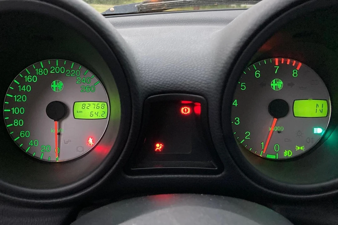 1999 Alfa Romeo 156 - Image 28 of 31