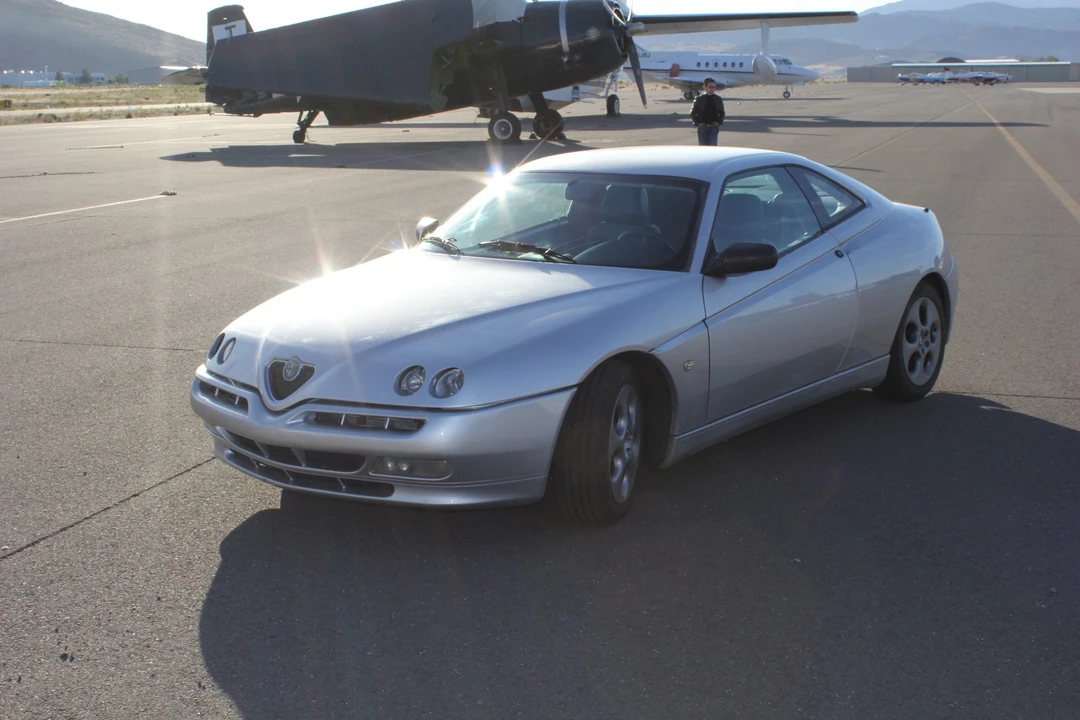 1999 Alfa Romeo 916 GTV & Spider - Image 4 of 31
