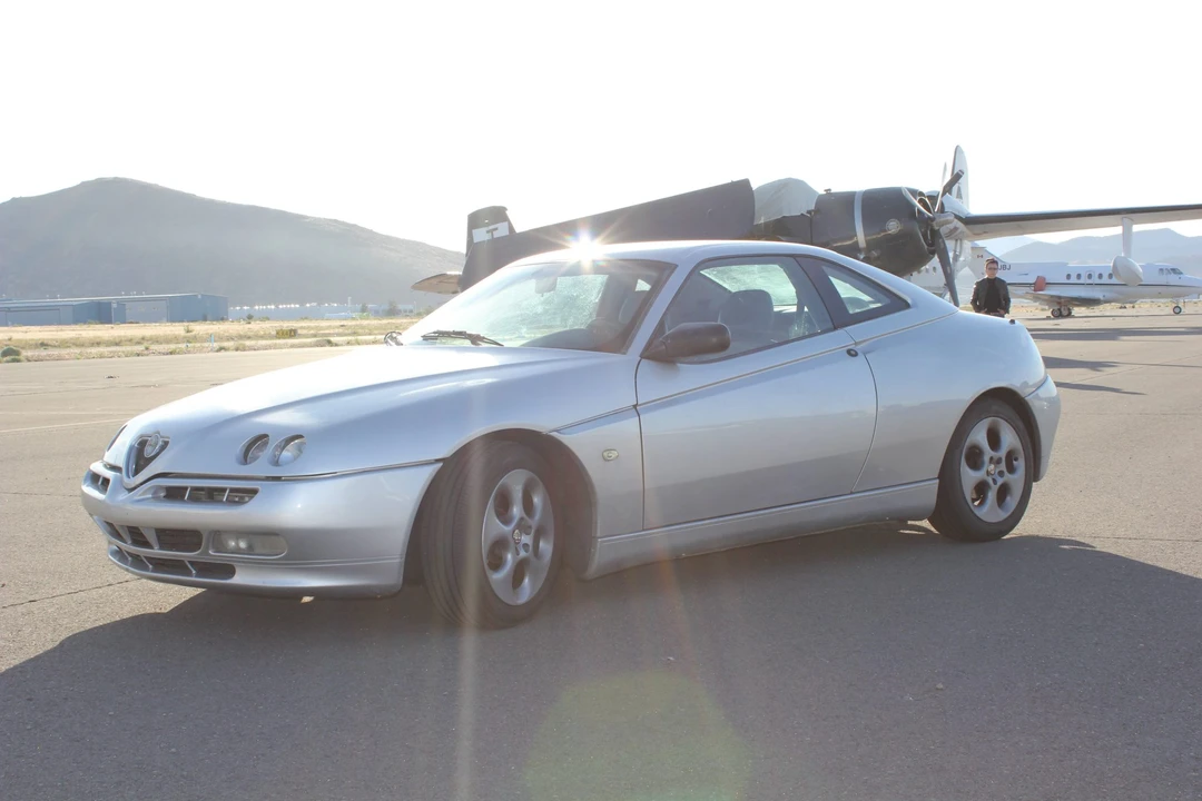 1999 Alfa Romeo 916 GTV & Spider - Image 7 of 31