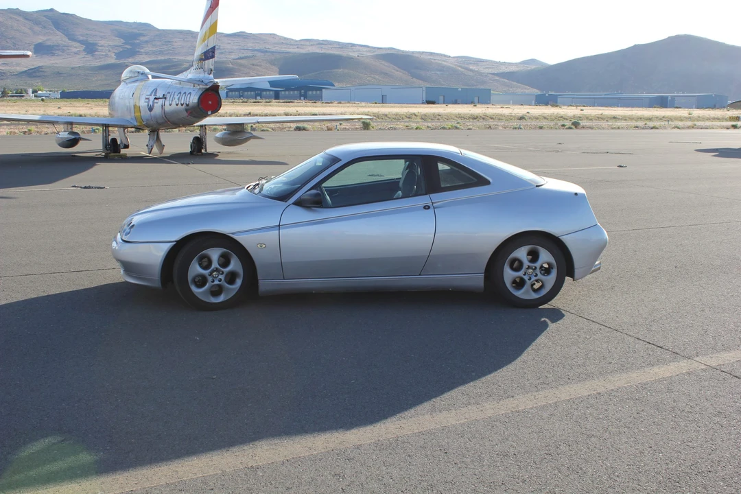 1999 Alfa Romeo 916 GTV & Spider - Image 11 of 31