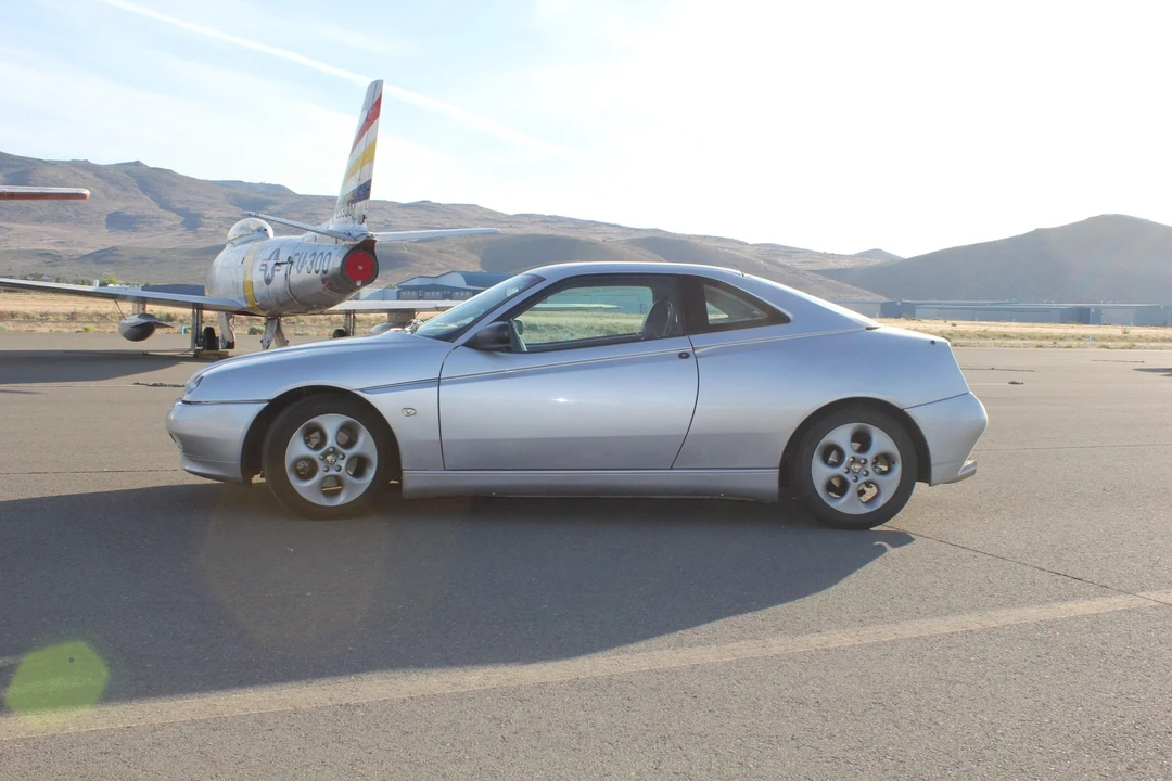 1999 Alfa Romeo 916 GTV & Spider - Image 12 of 31