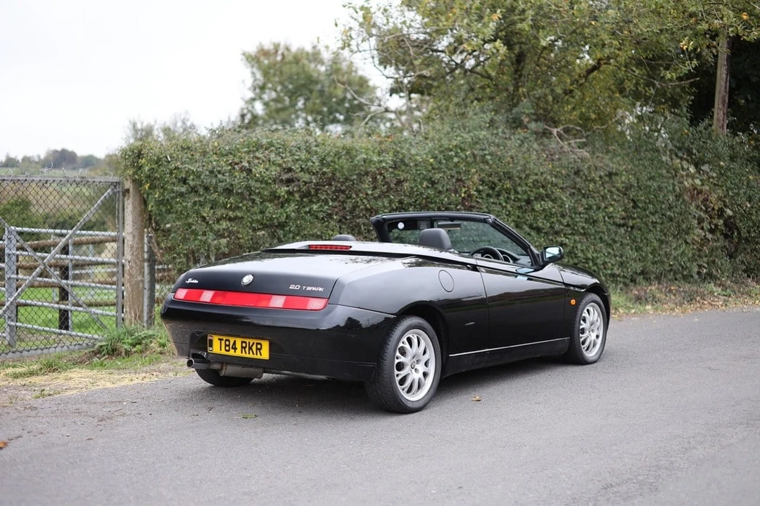 1999 Alfa Romeo 916 GTV & Spider - Image 5 of 30