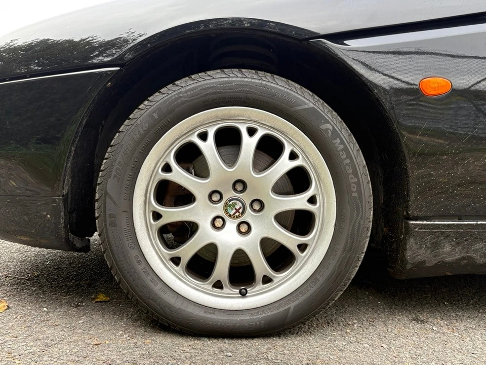 1999 Alfa Romeo 916 GTV & Spider - Image 25 of 30