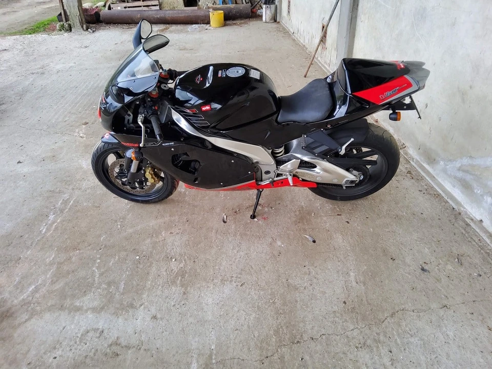 1999 Aprilia - Image 29 of 30