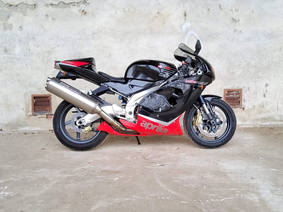 1999 Aprilia - Image 19 of 30