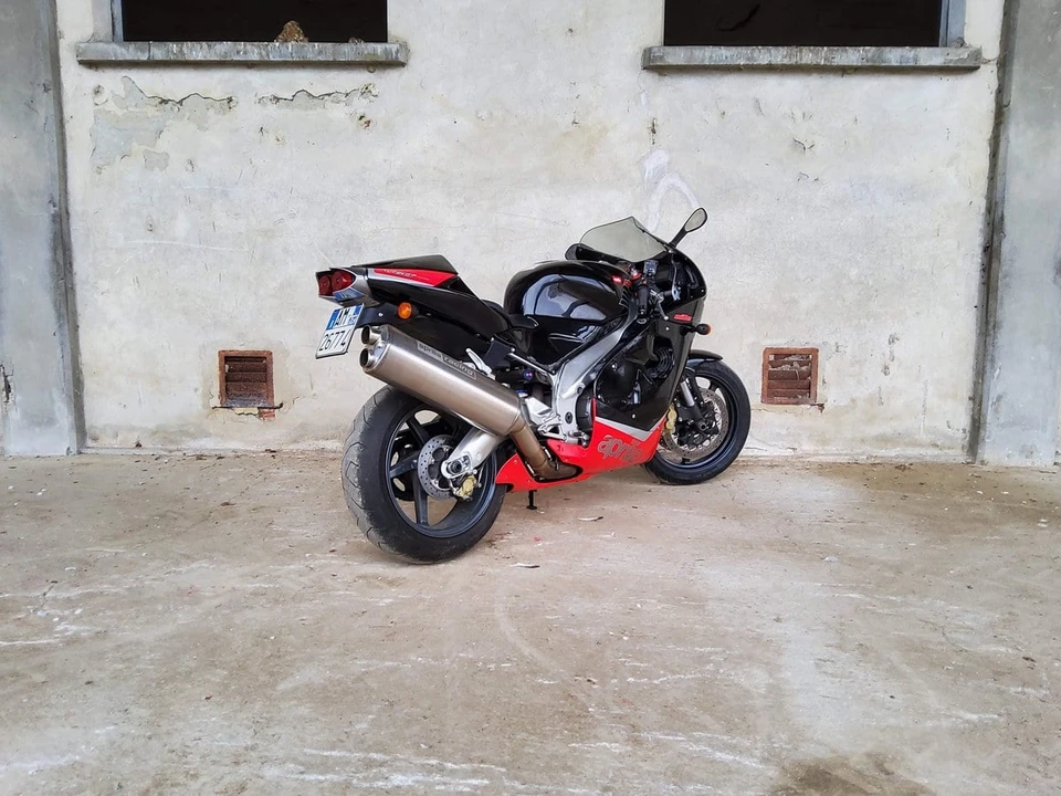 1999 Aprilia - Image 17 of 30