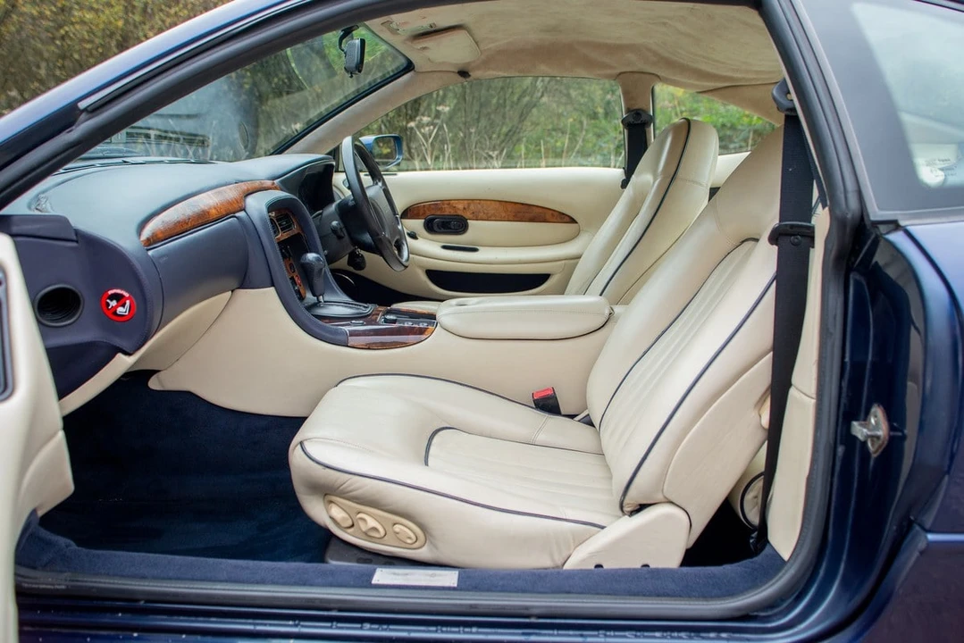 1999 Aston Martin DB7 - Image 15 of 30
