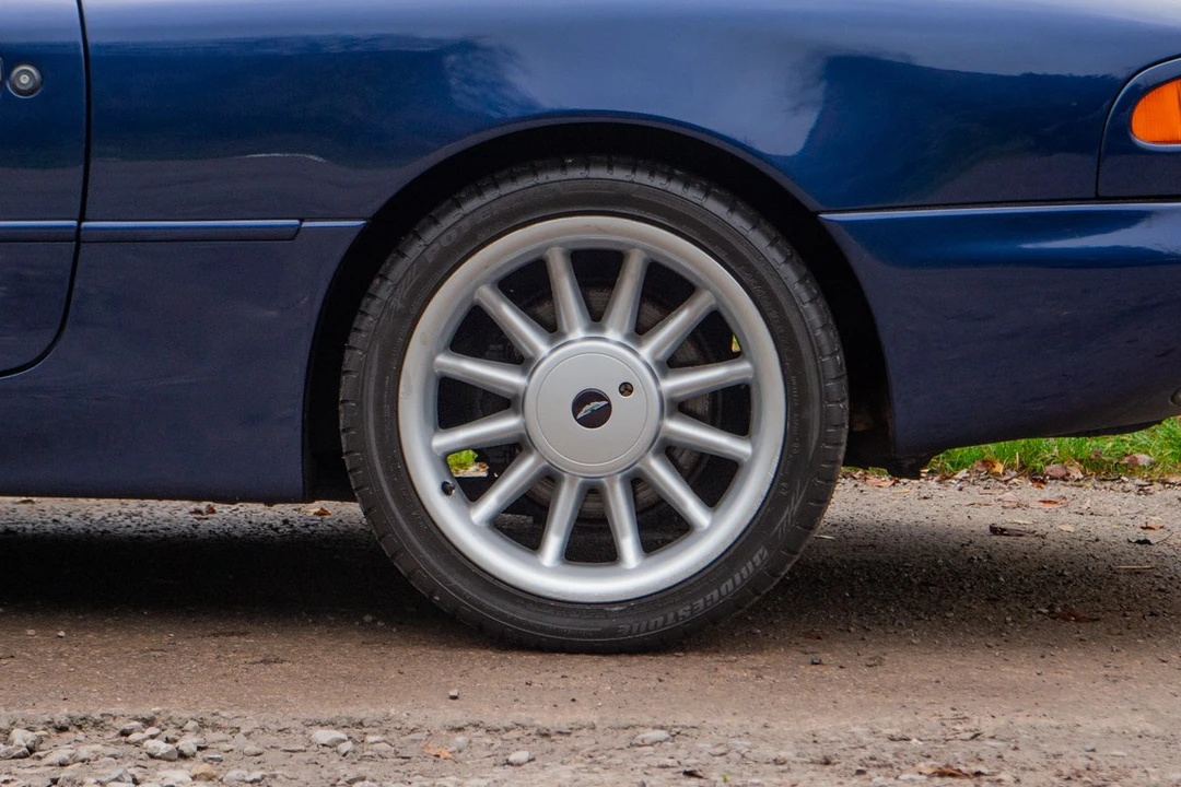 1999 Aston Martin DB7 - Image 9 of 30