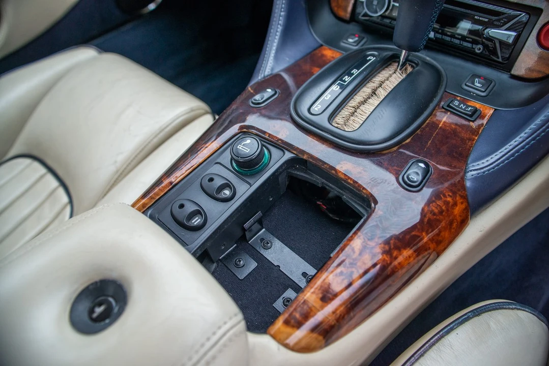 1999 Aston Martin DB7 - Image 23 of 30