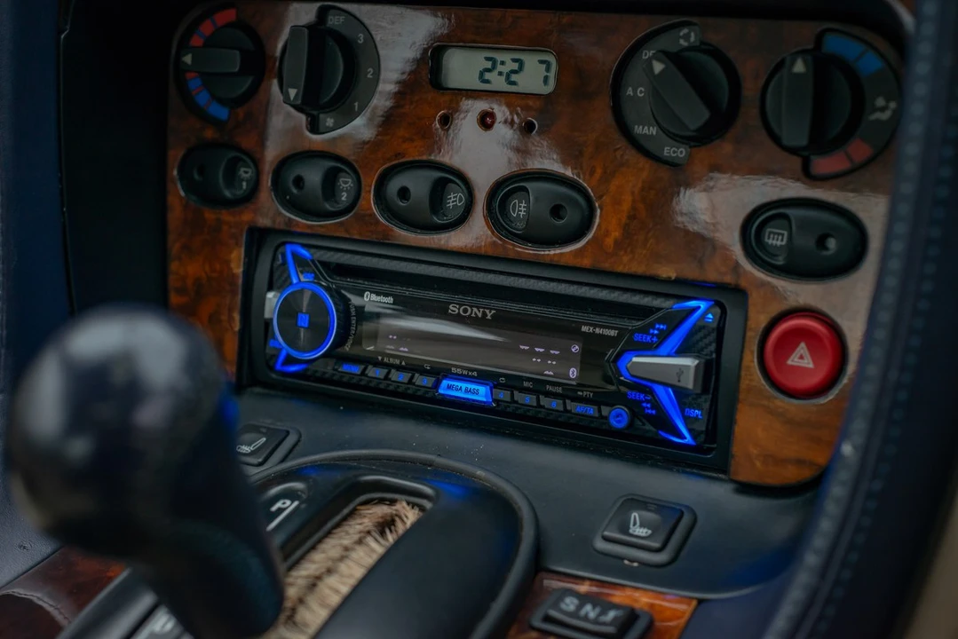 1999 Aston Martin DB7 - Image 30 of 30