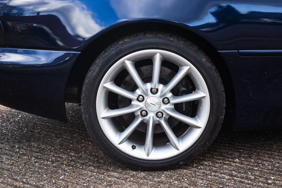 1999 Aston Martin DB7 Vantage - Image 16 of 30