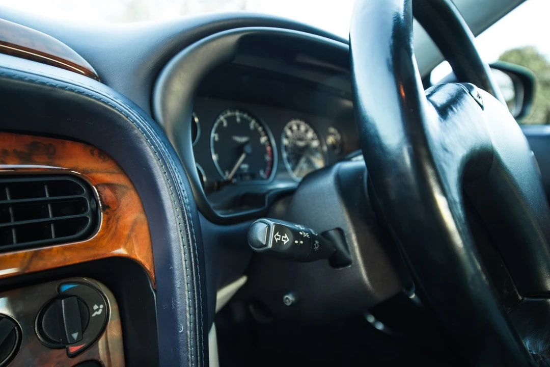 1999 Aston Martin DB7 Vantage - Image 30 of 30